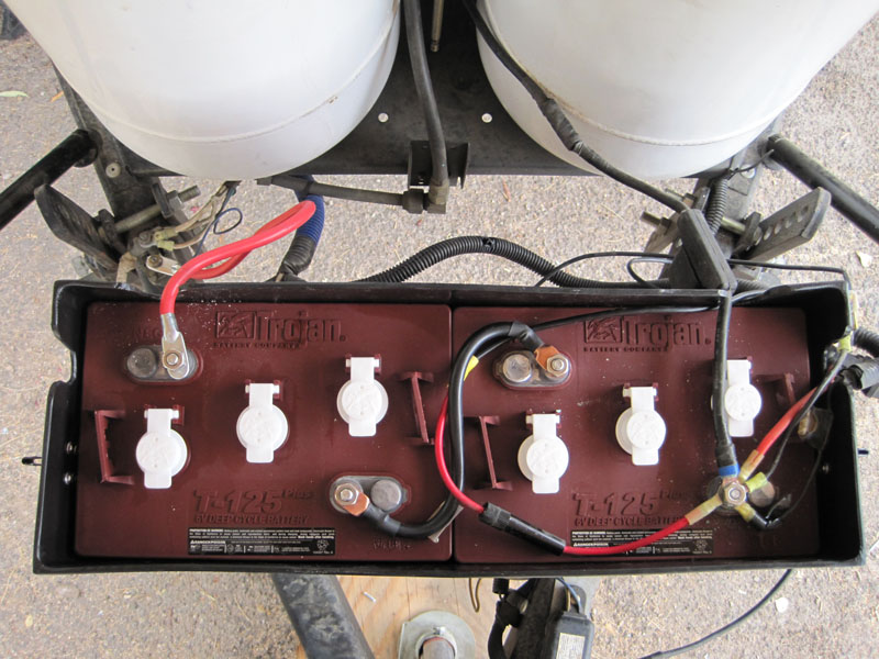 RV.Net Open Roads Forum: 6 Volt battery wiring.