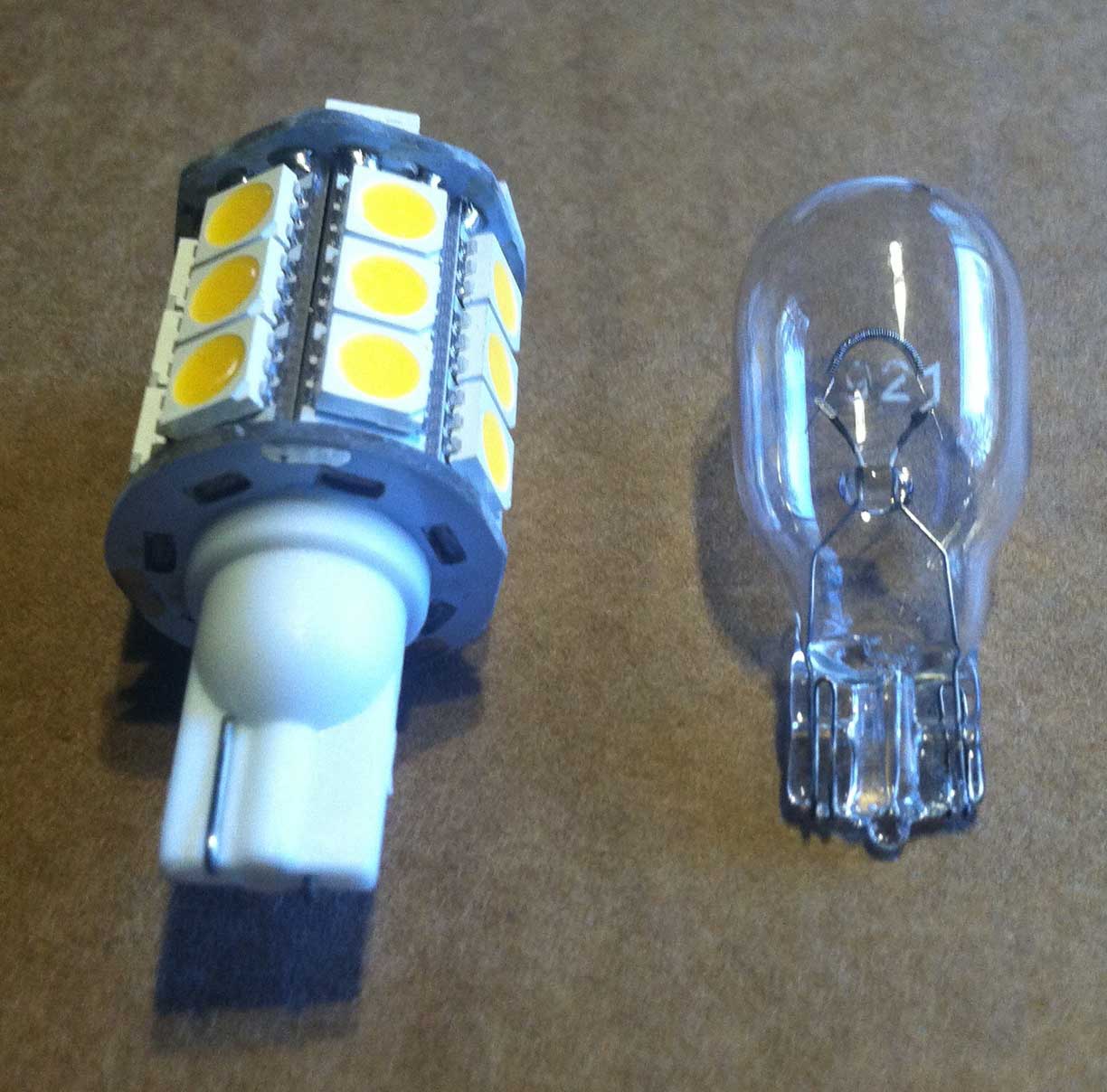 921 LED on left, standard 921 on right.