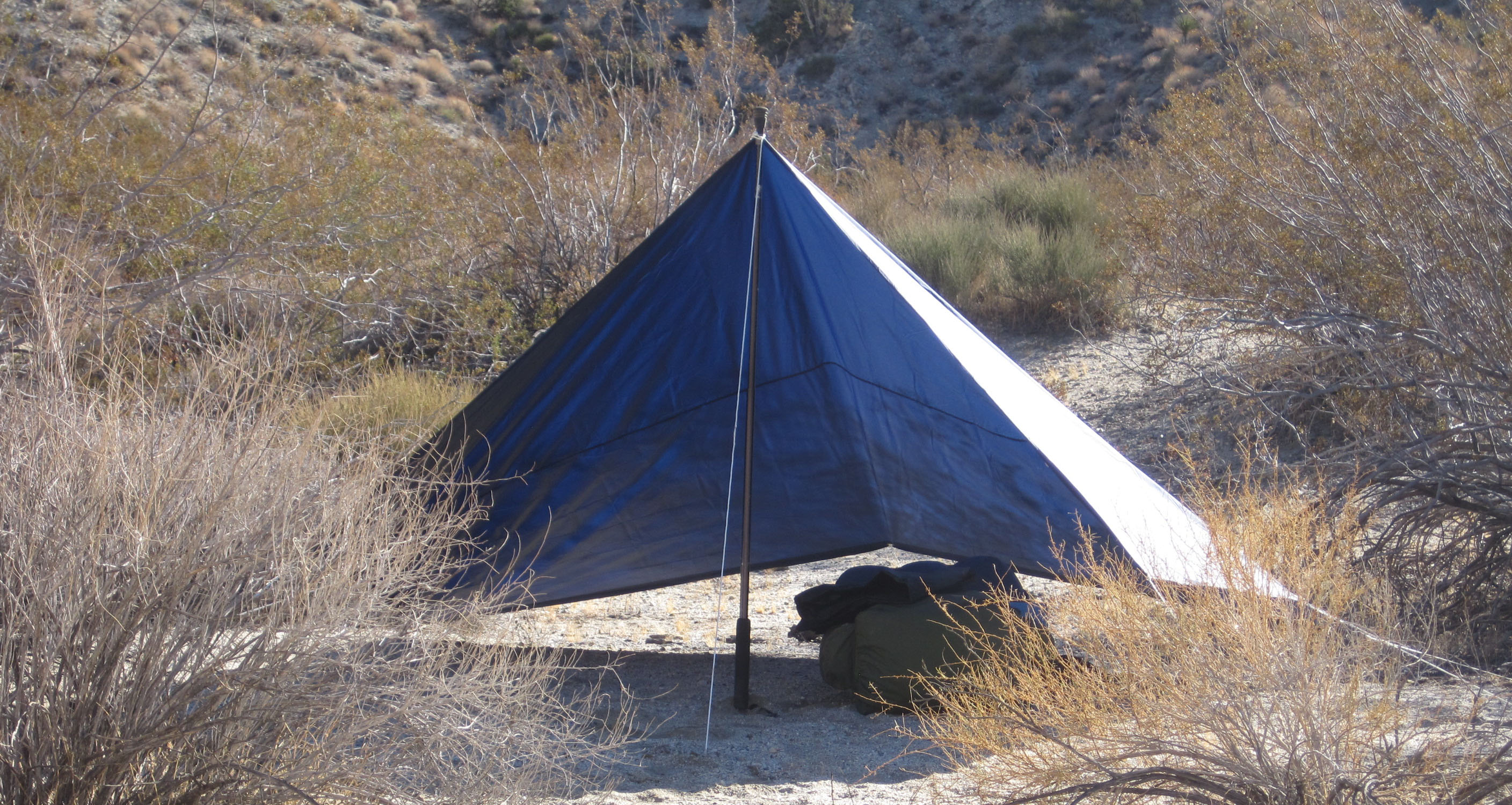 Flat Tarp in Half Pyramid Mode